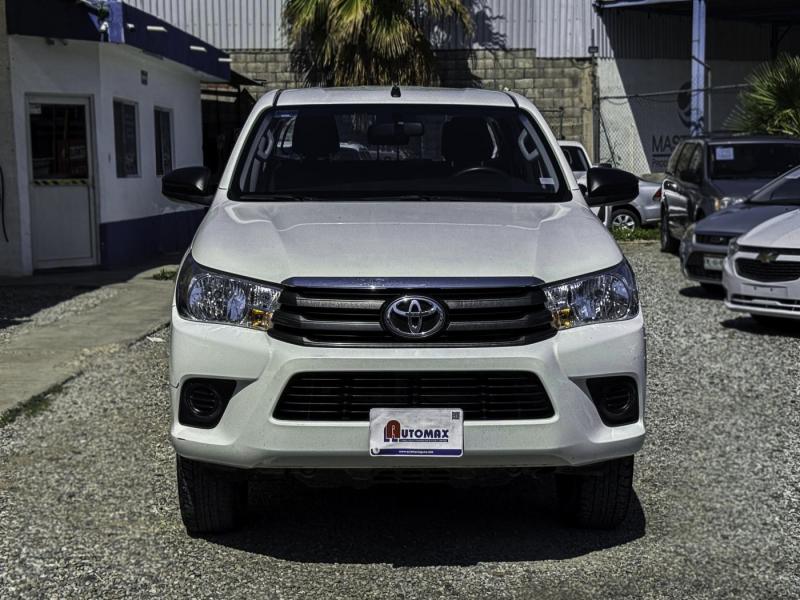 
								HILUX BASE full									