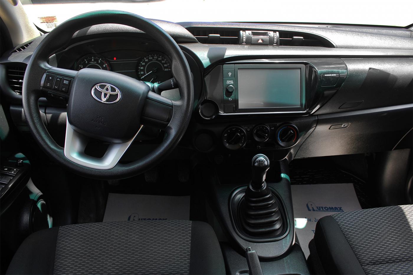 
								HILUX full									