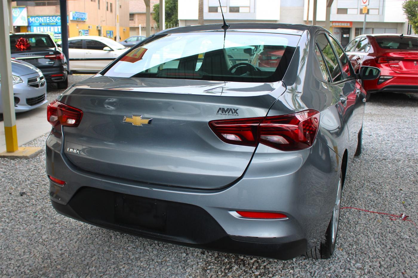 
								CHEVROLET ONIX LS full									