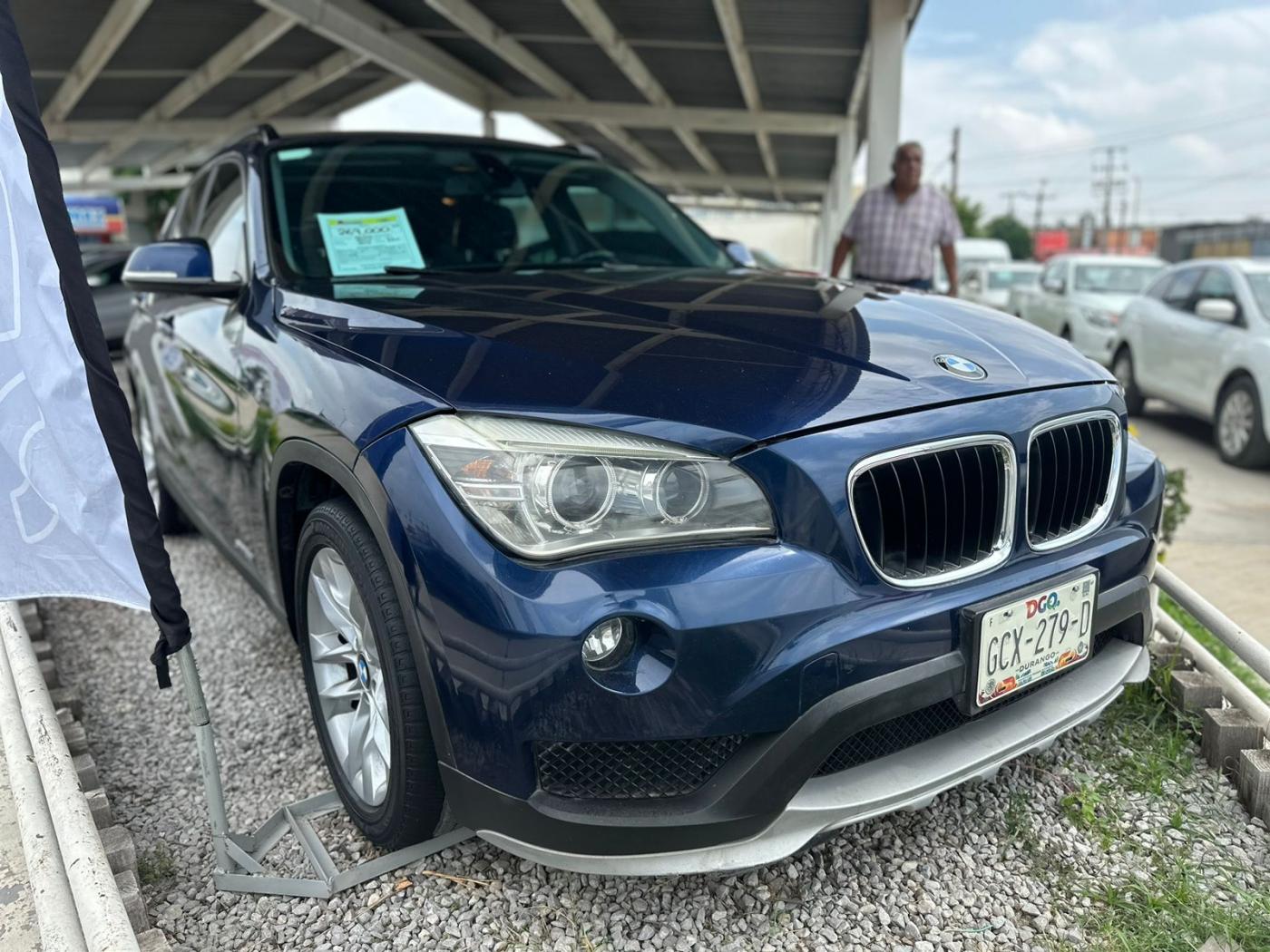 
								BMW X1 full									