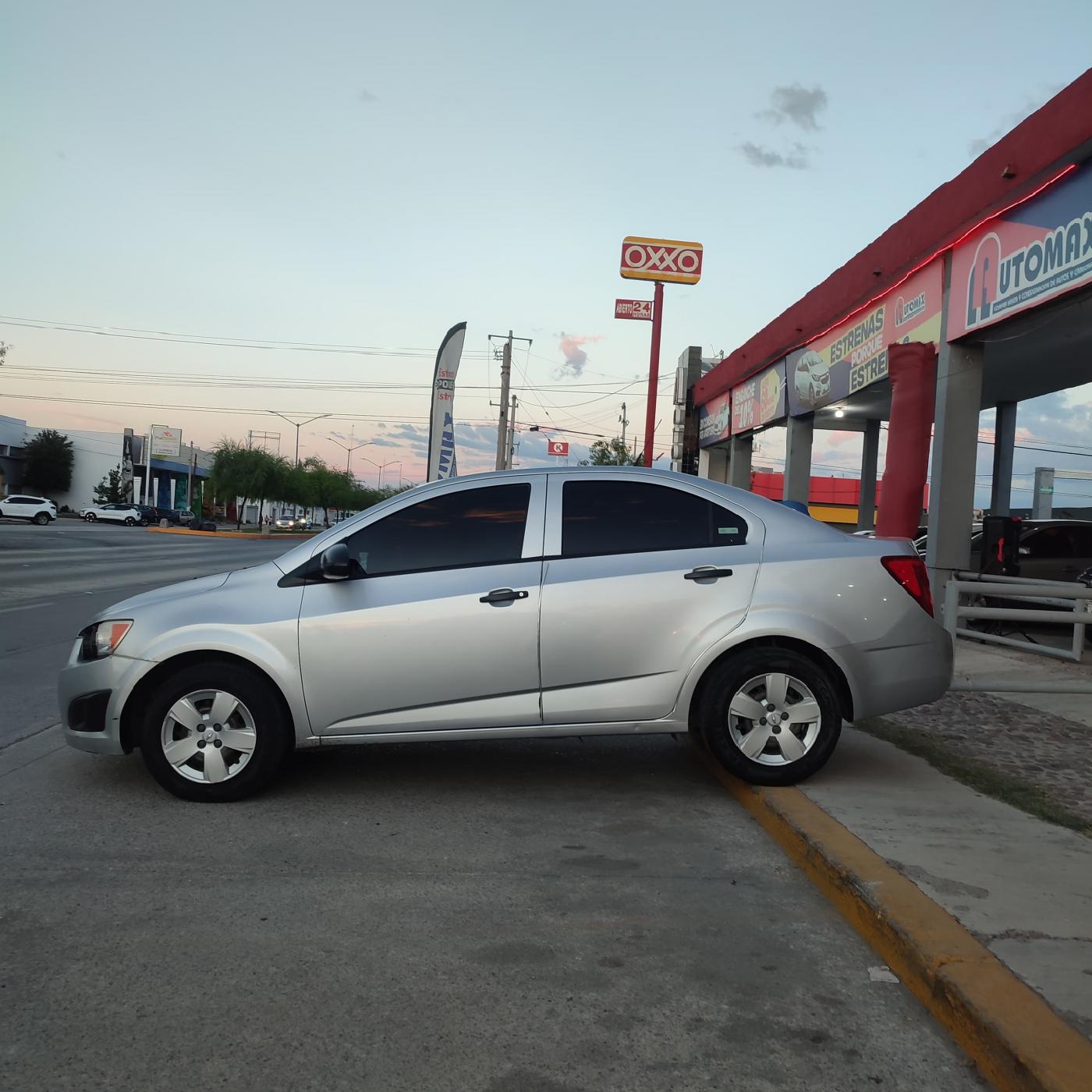 
								SONIC full									