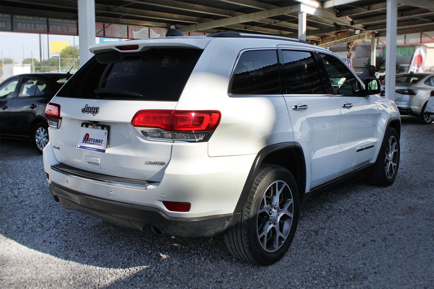 
								JEEP GRAND CHEROKEE full									
