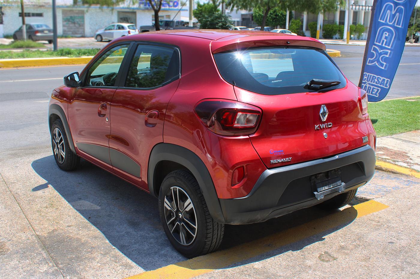 
								KWID ICONIC full									