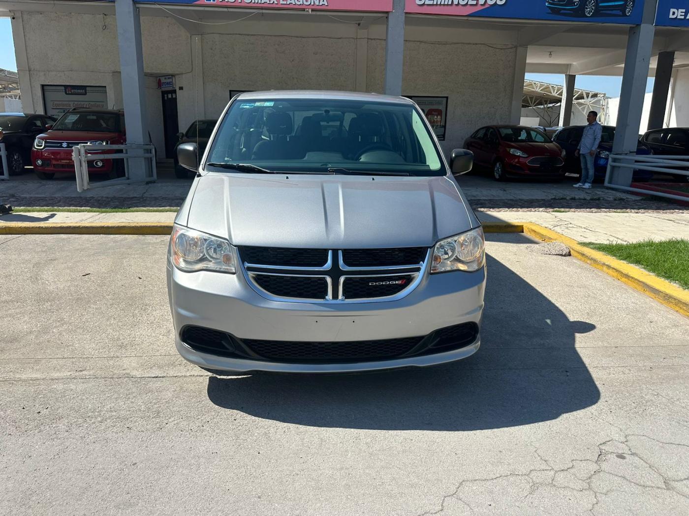 
								GRAND CARAVAN SE A/T full									