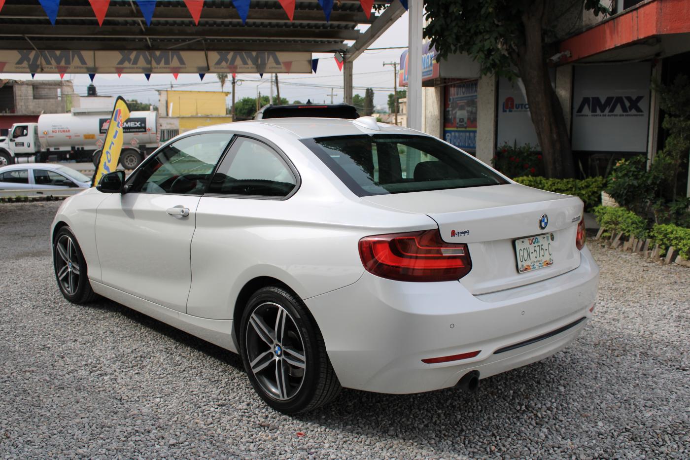 
								BMW 220i full									