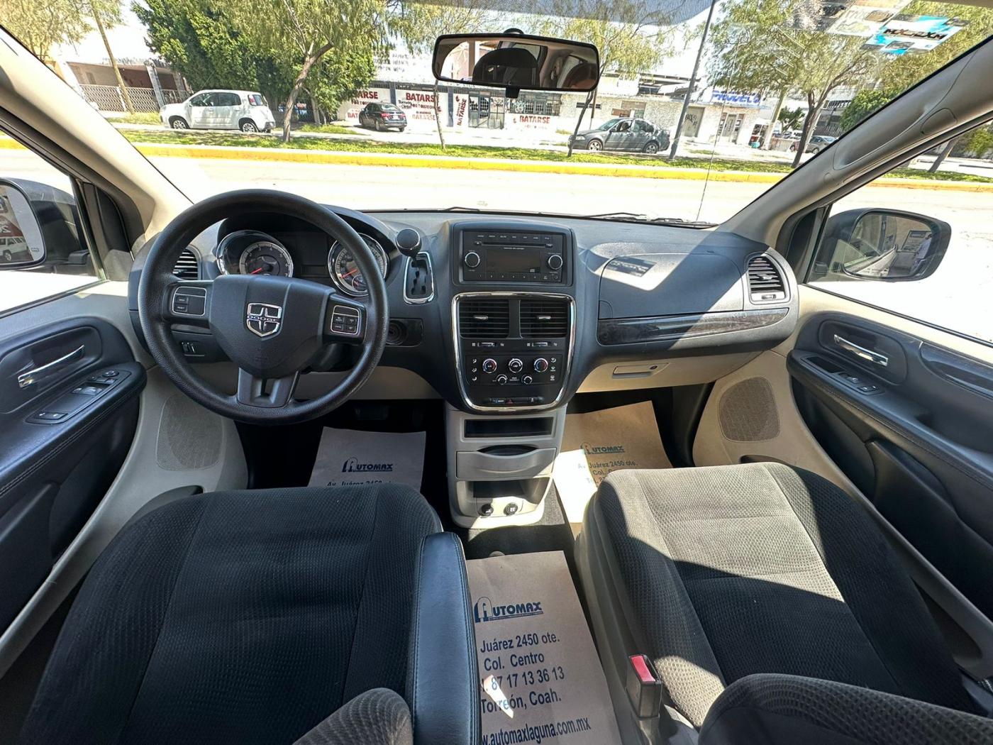 
								GRAND CARAVAN SE A/T full									