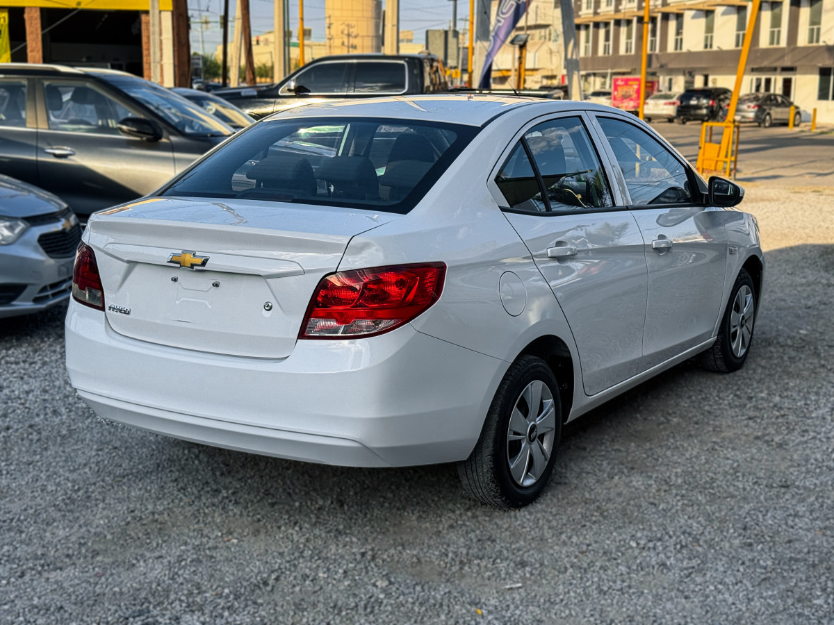 
								AVEO LS full									