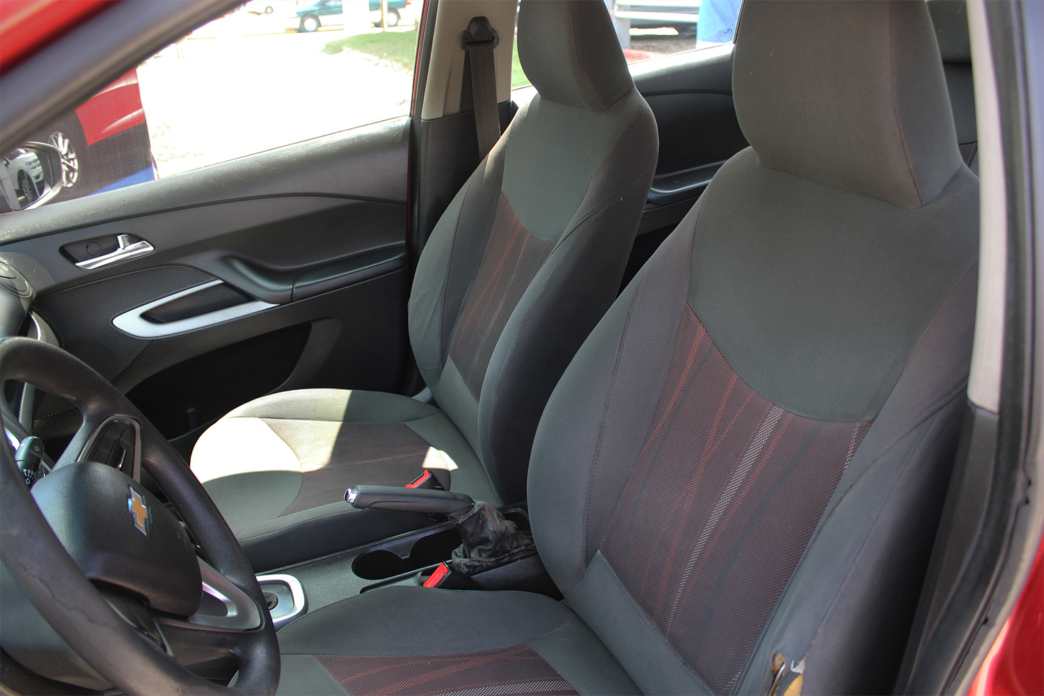 
								CHEVROLET AVEO LT full									