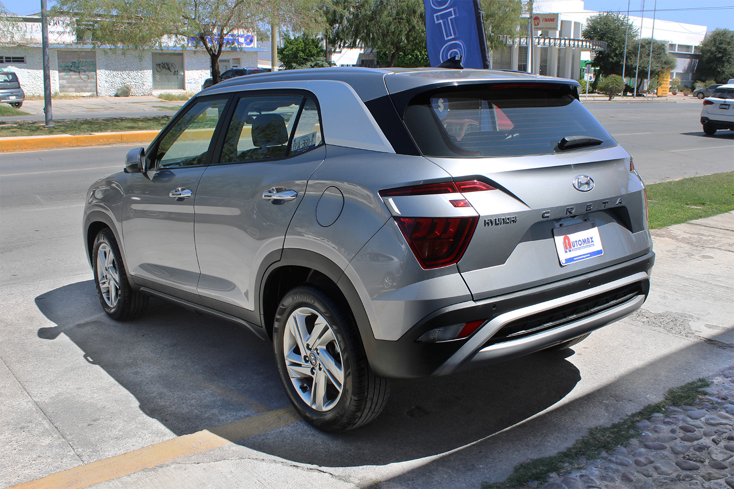 
								HYUNDAI CRETA GLS full									