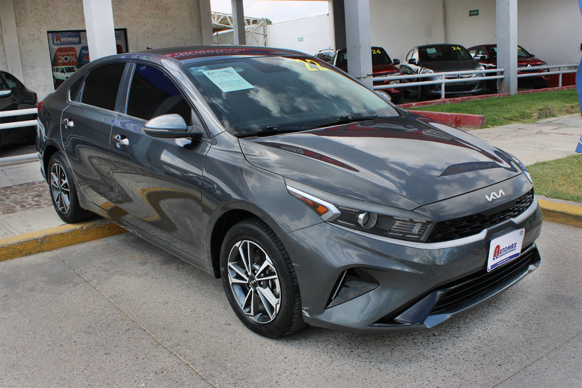 
								KIA FORTE LX full									