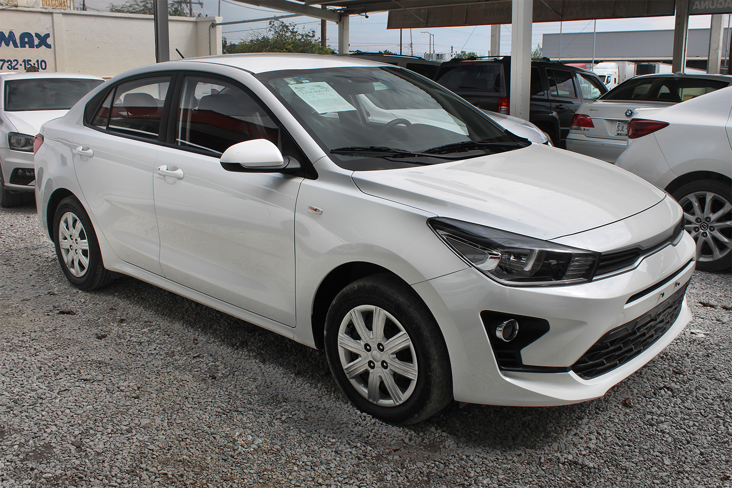
								KIA RIO full									