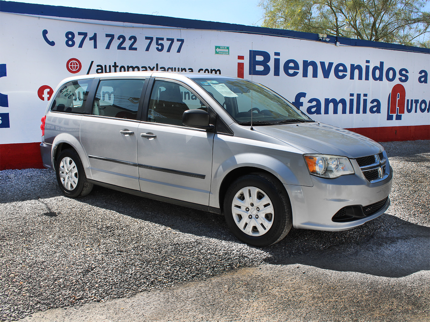 
								GRAND CARAVAN SE A/T full									
