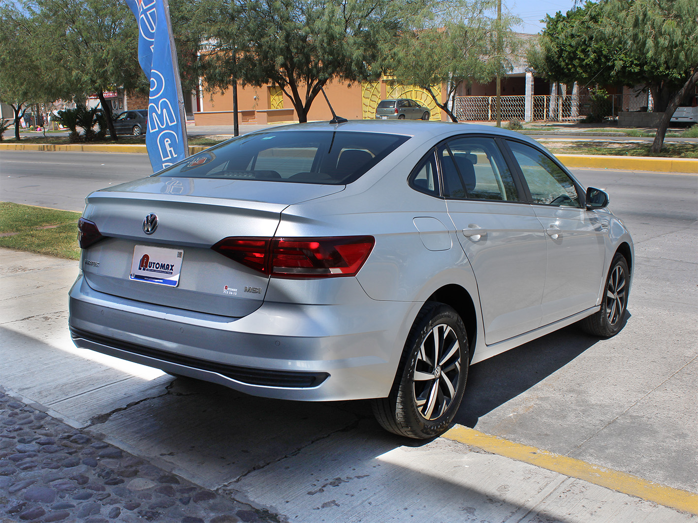 
								VIRTUS CONFORTLINE full									