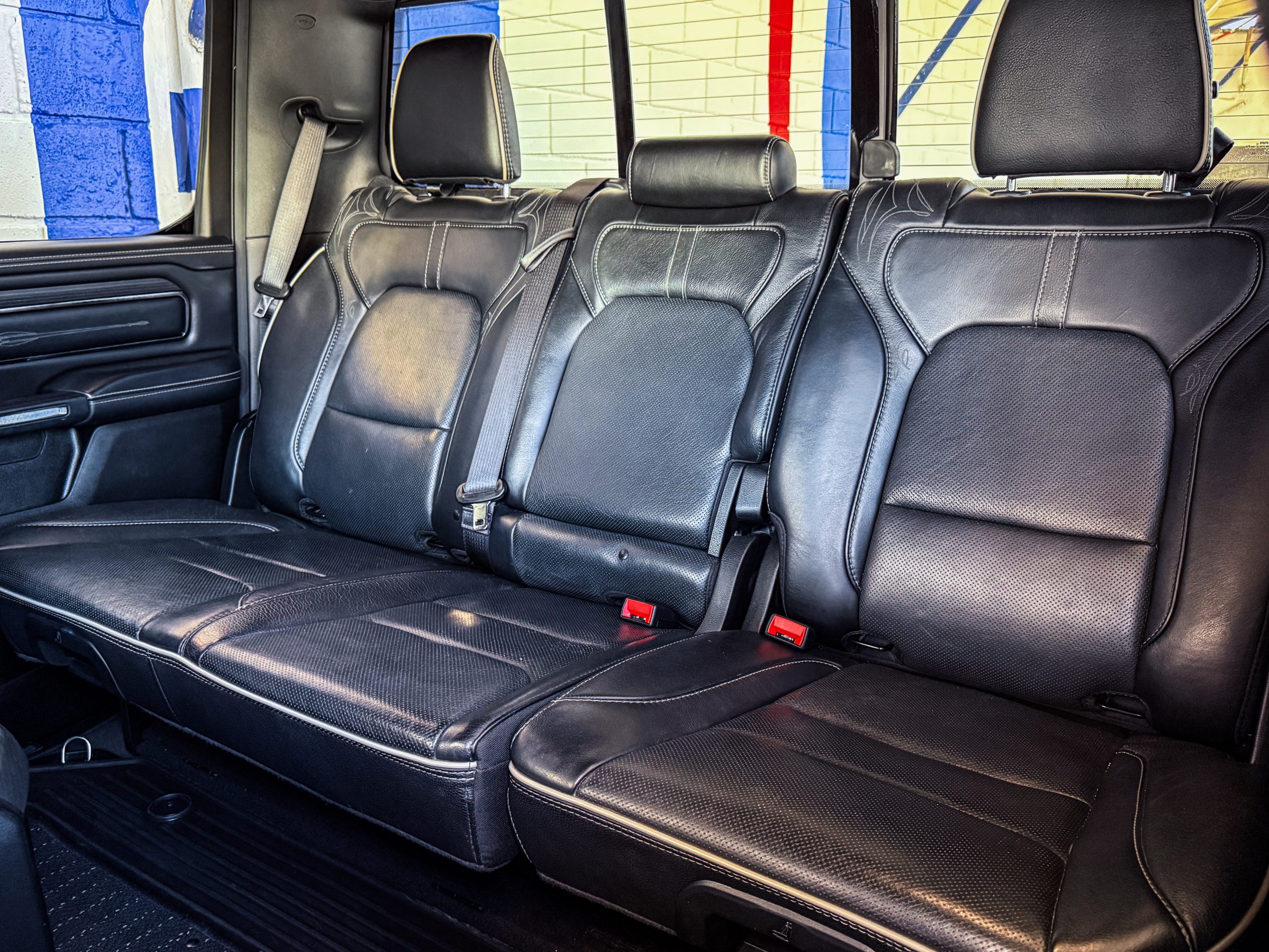 
								RAM 1500 LIMITED full									