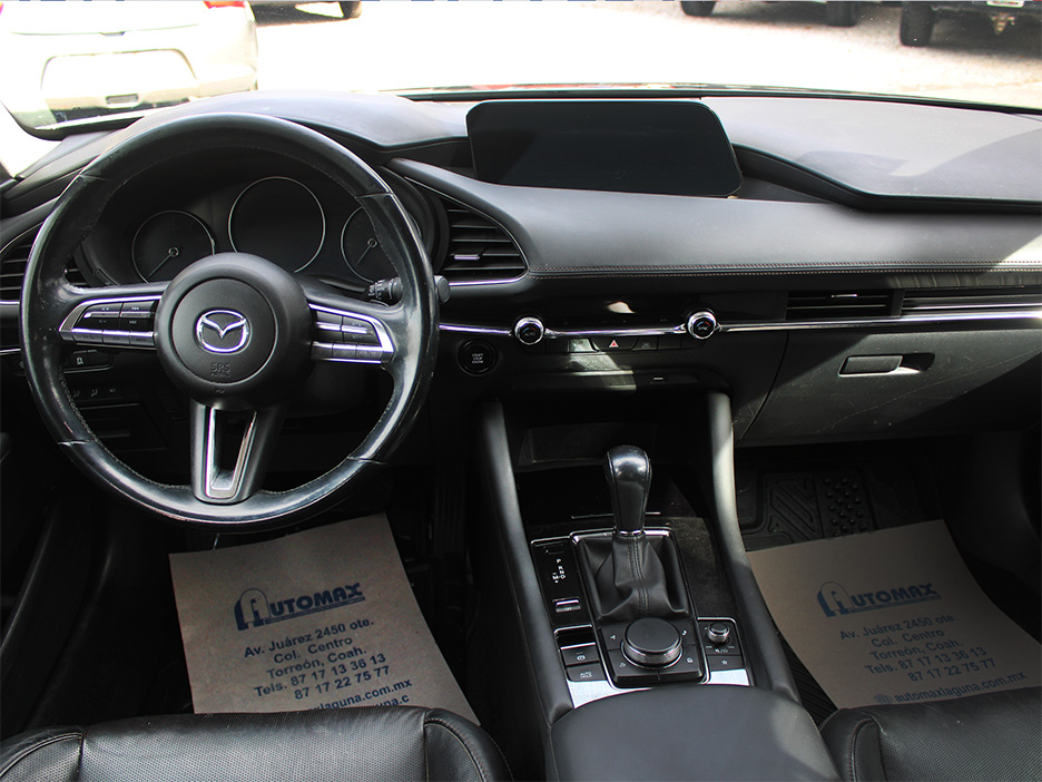 
								MAZDA 3 IGRAND TOURING full									