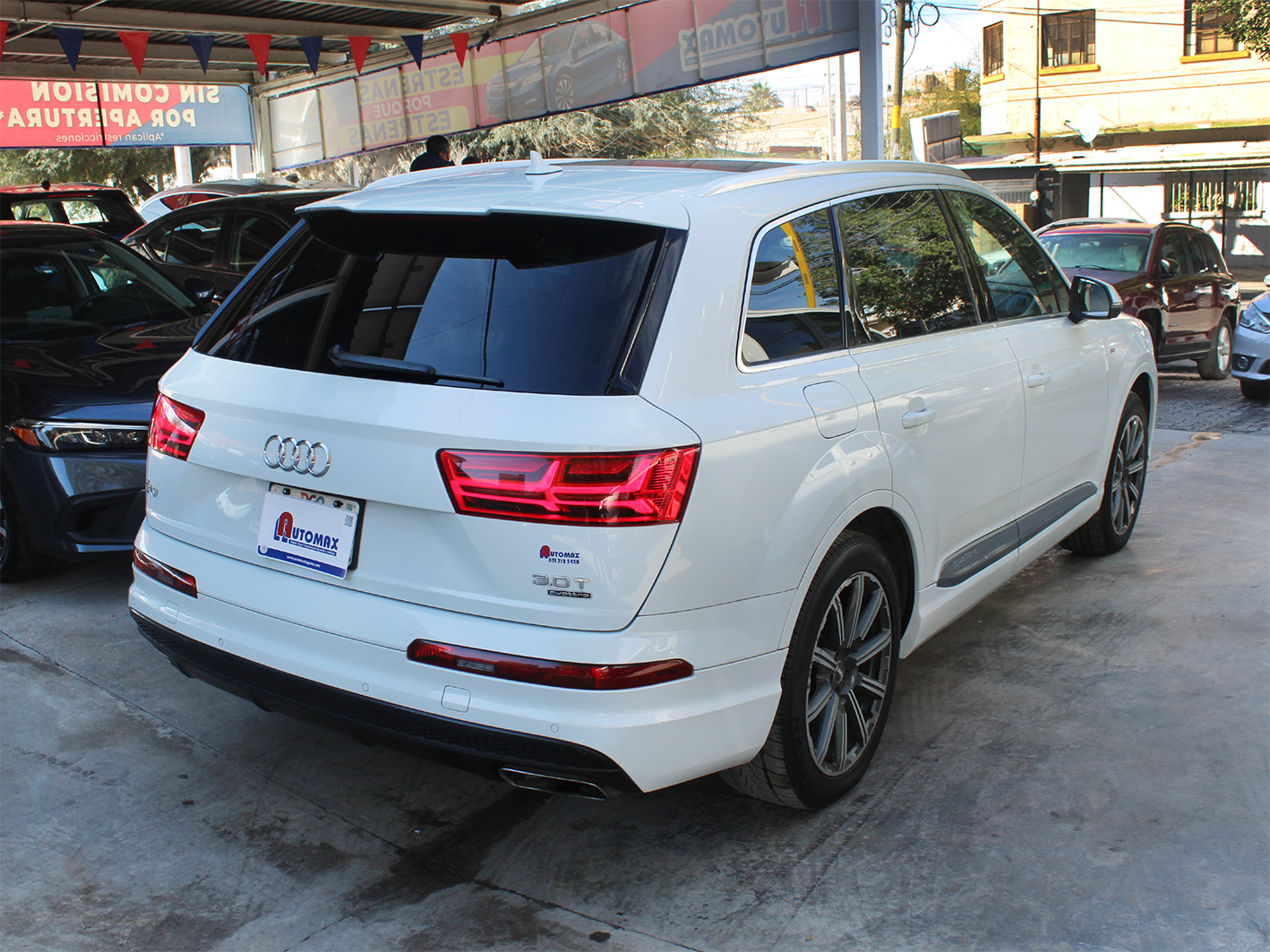 
								AUDI Q7 S LINE full									