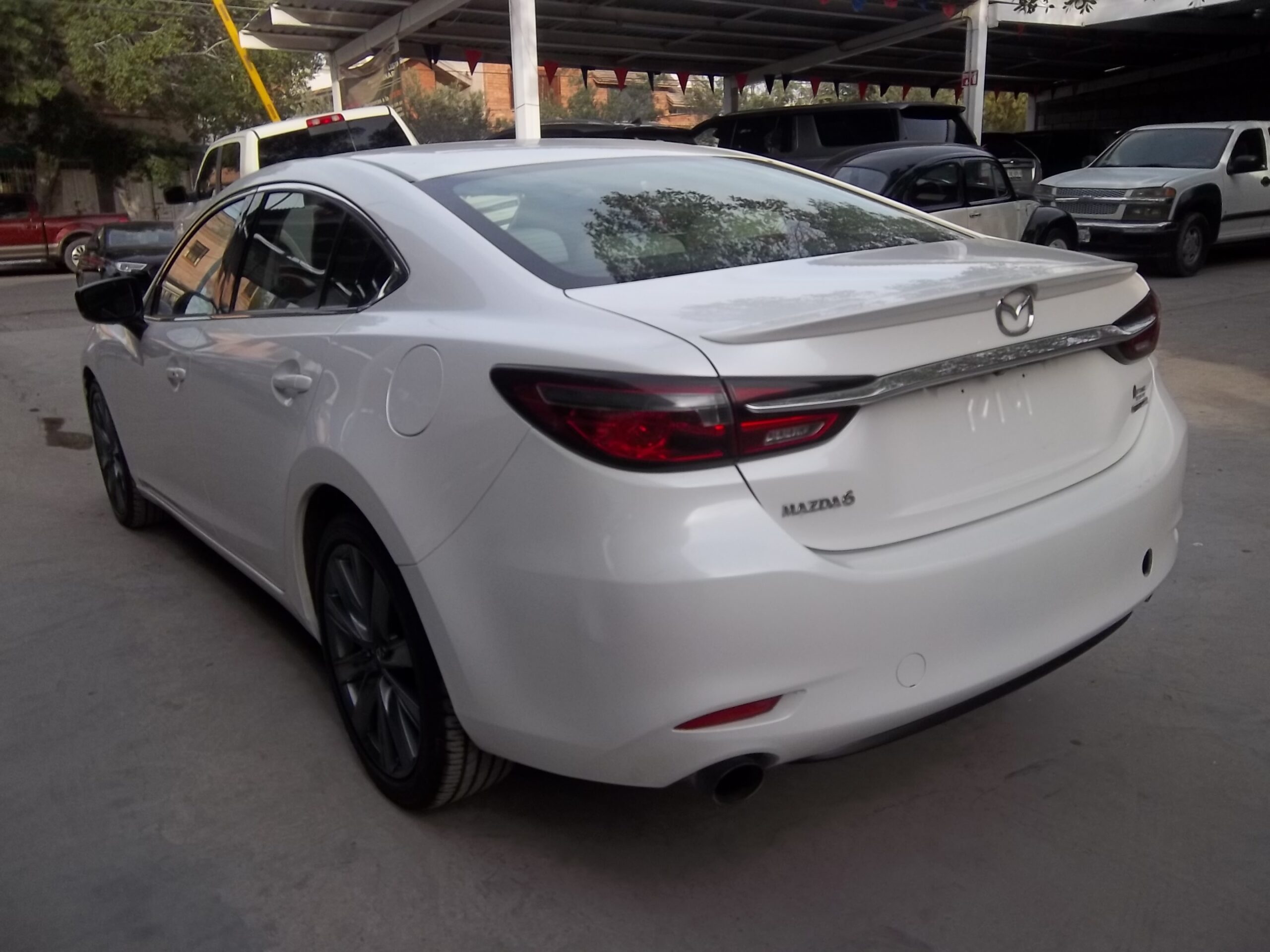 
								MAZDA 6 I GRAND TOURING full									
