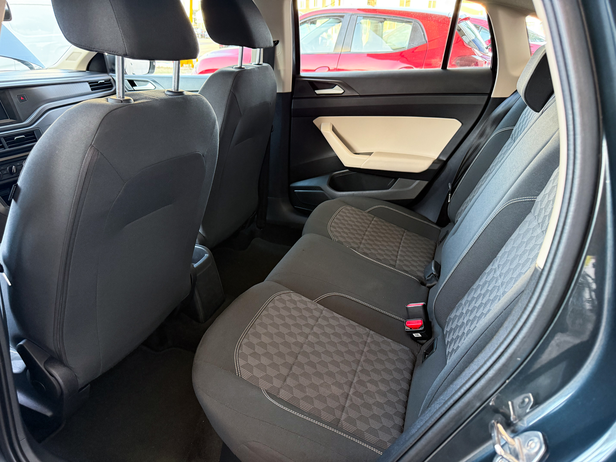 
								VIRTUS TRENDLINE full									