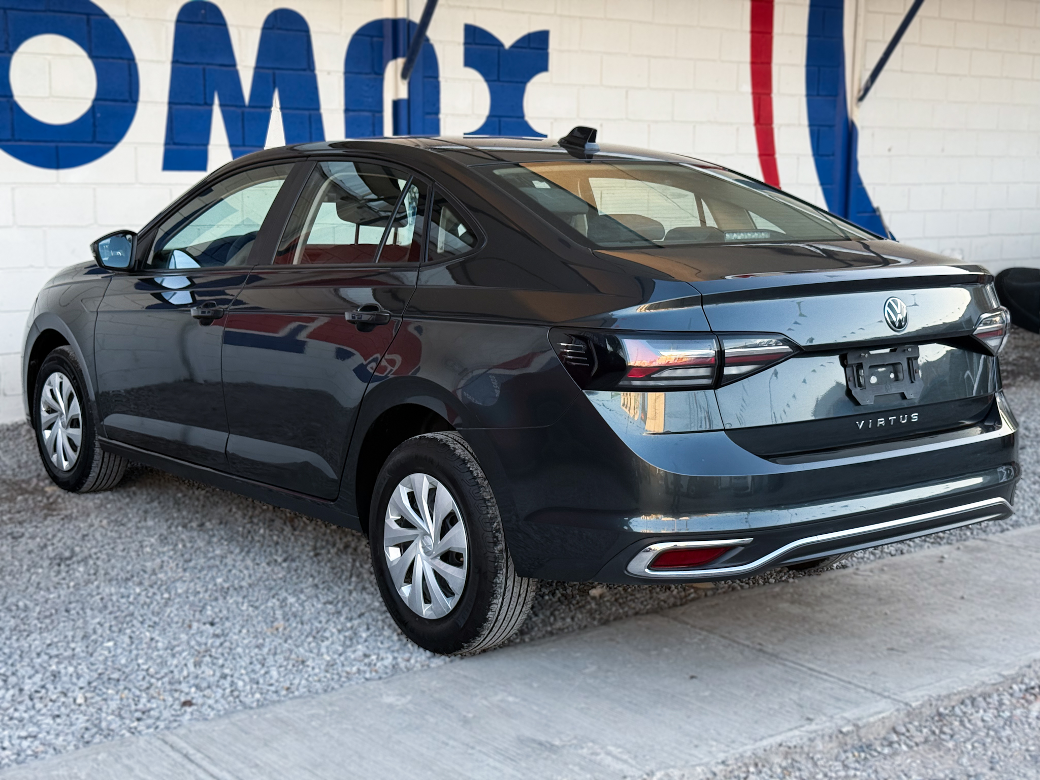 
								VIRTUS TRENDLINE full									