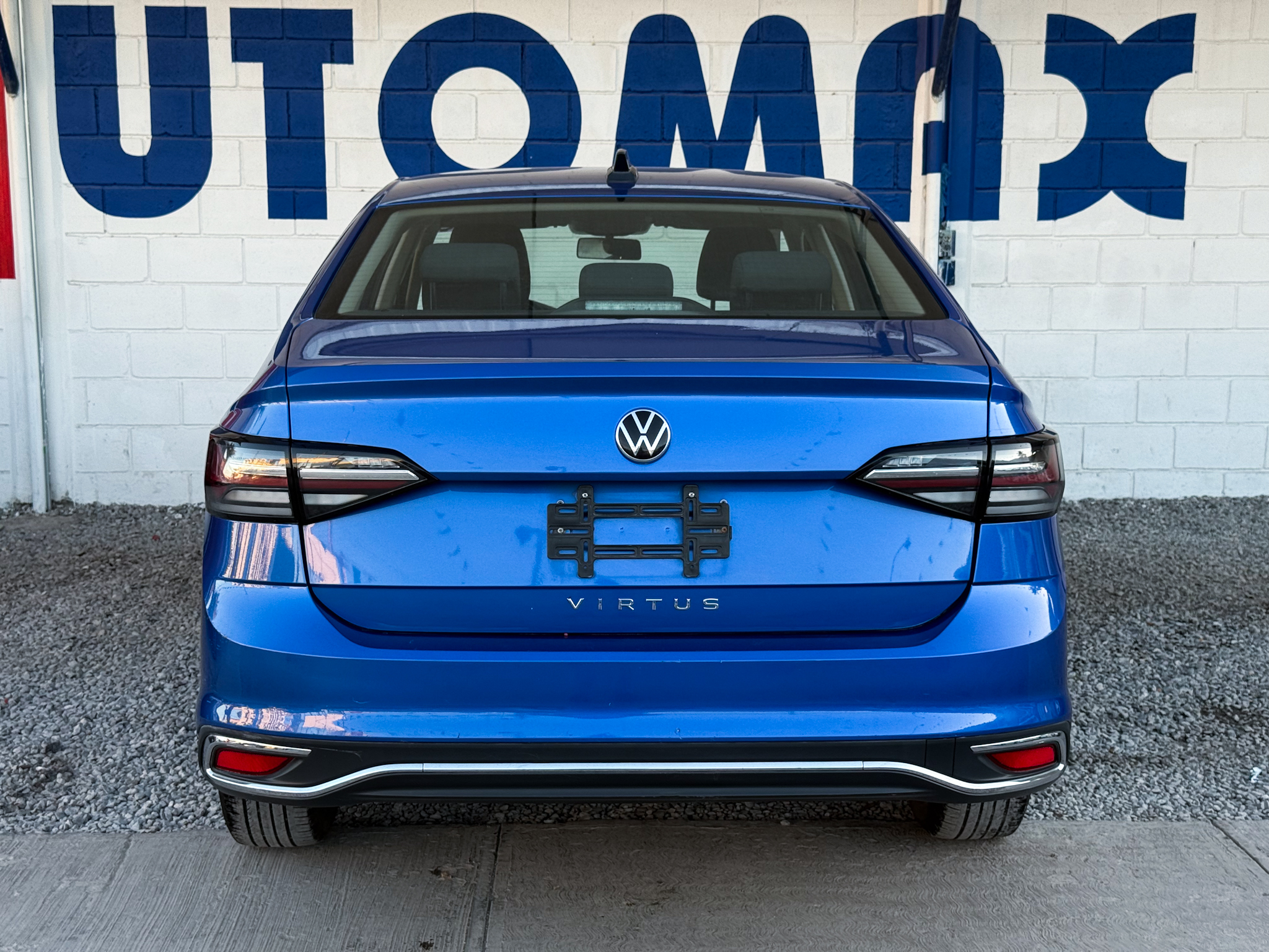 
								VIRTUS TRENDLINE full									