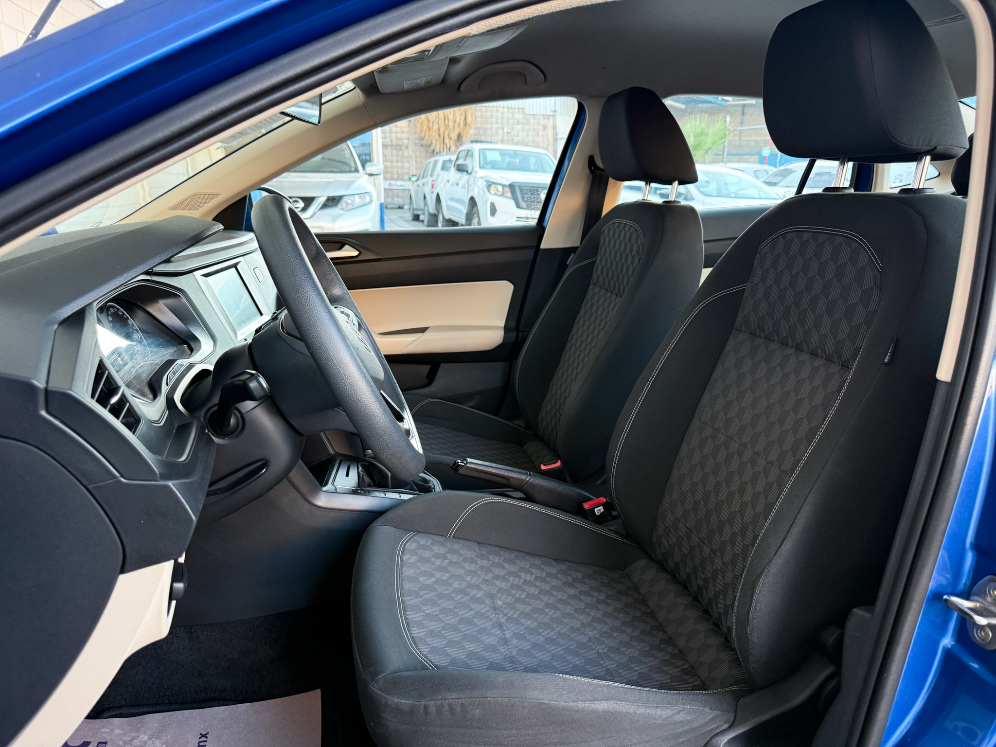 
								VIRTUS TRENDLINE full									