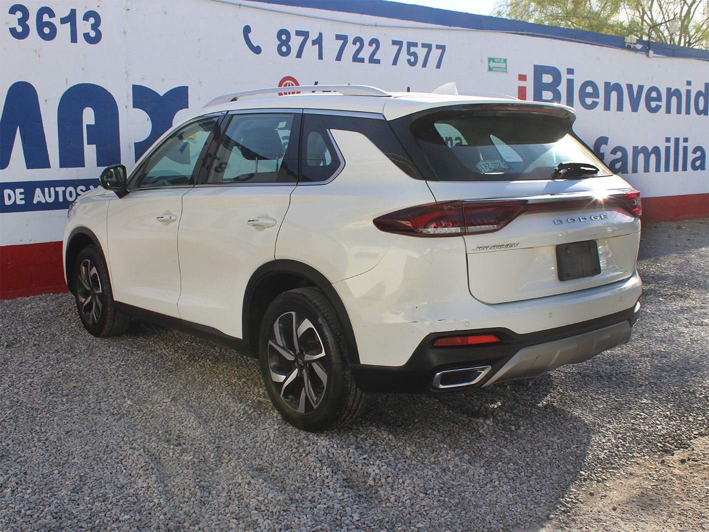 
								JOURNEY SXT T/A full									