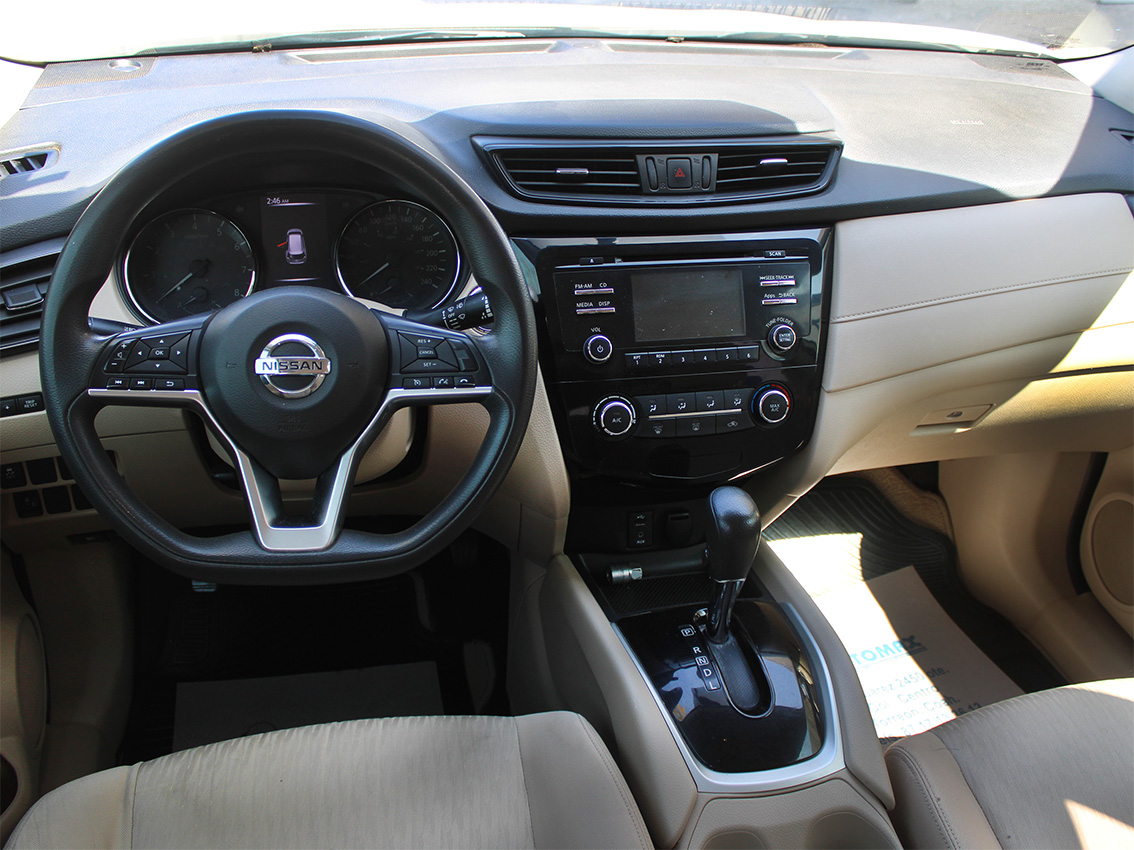 
								XTRAIL SENSEC 3 FILAS full									