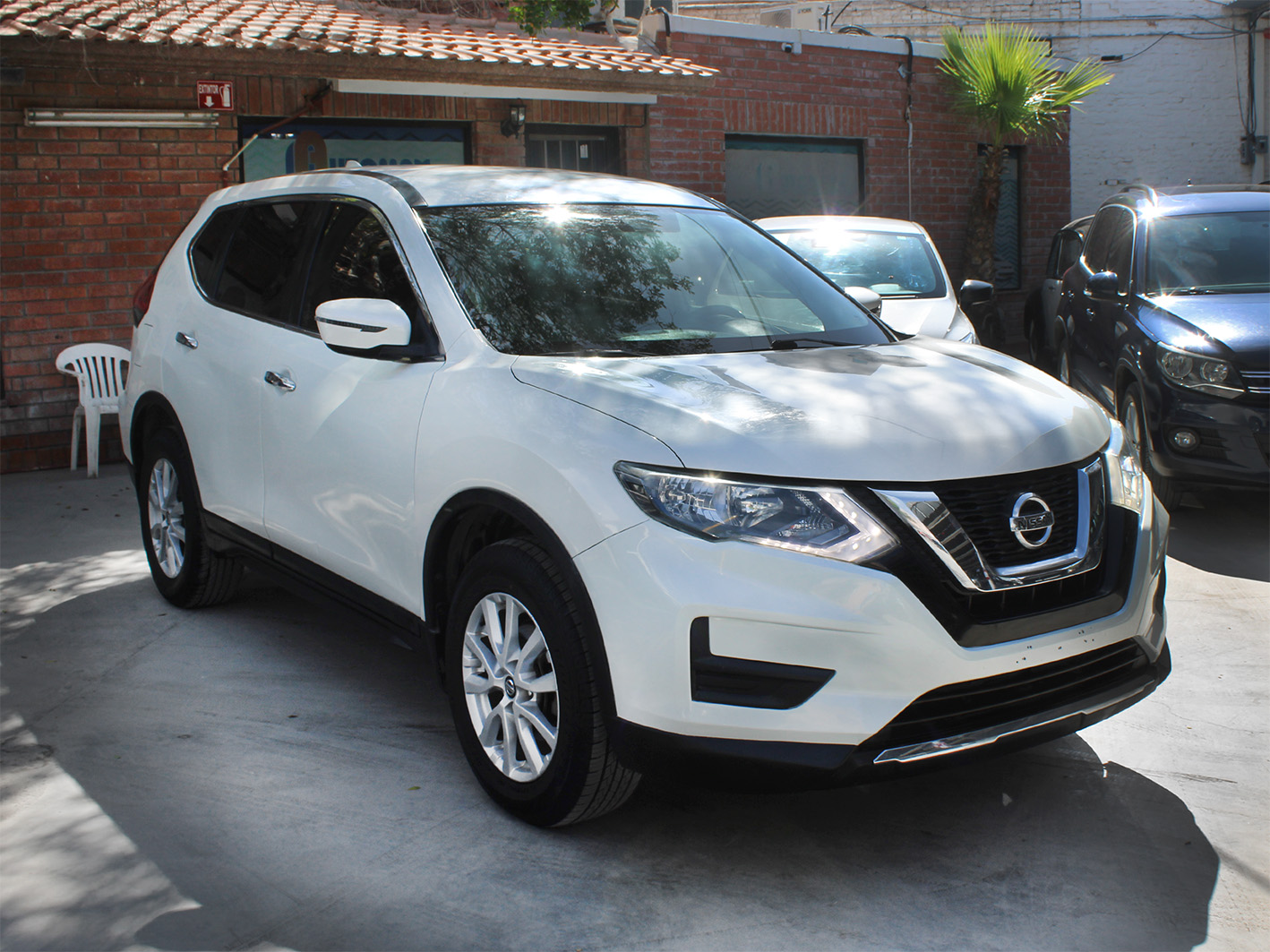 
								X TRAIL ADVANCE full									