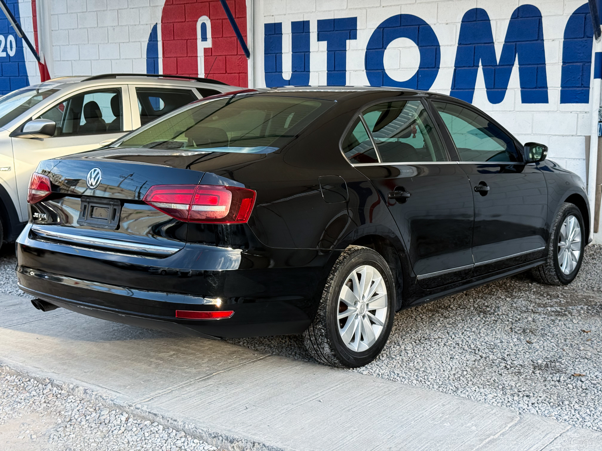 
								JETTA COMFORTLINE full									