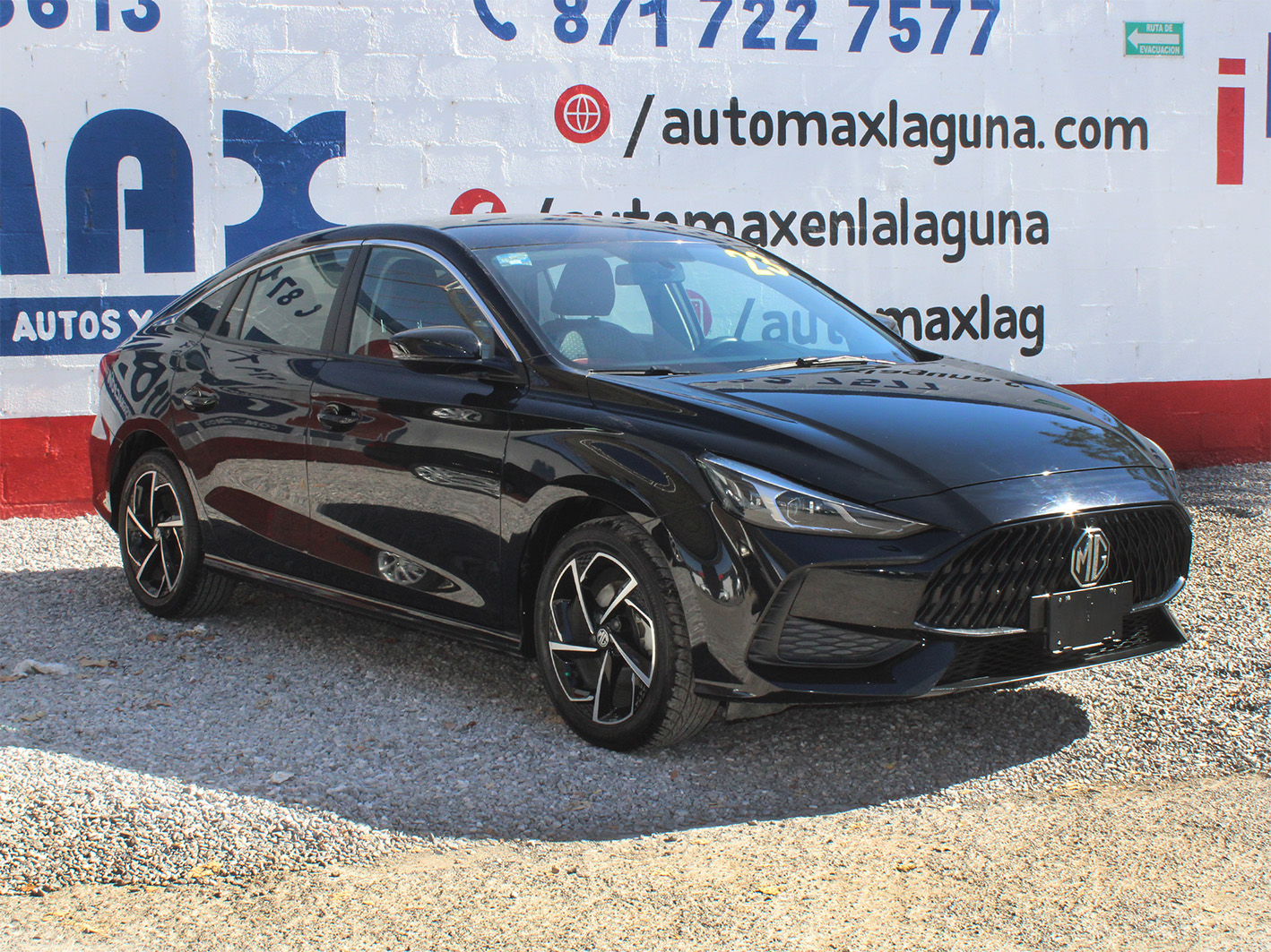
								MG GT STYLE T/A full									