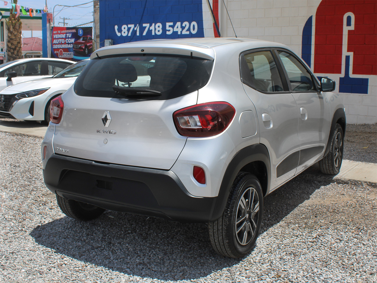 
								KWID ICONIC full									