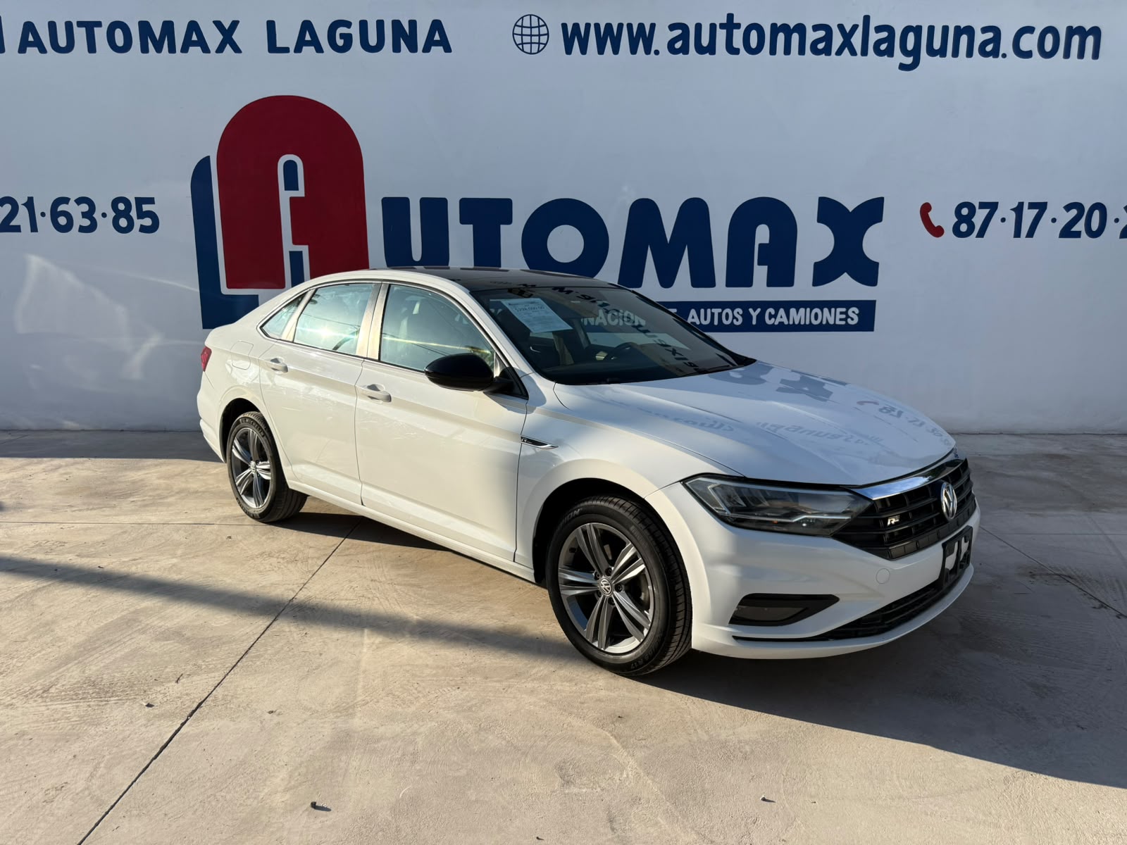 
								JETTA R-LINE full									
