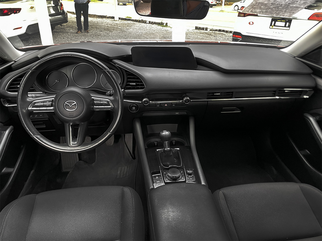 
								MAZDA 3 full									