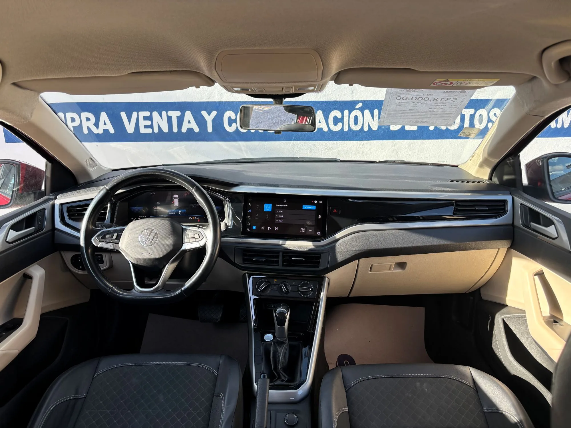 
								VOLKSWAGEN VIRTUS CONFORTLINE 2024 full									