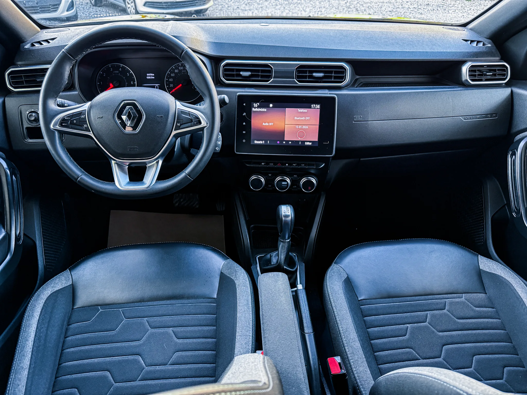 
								RENAULT DUSTER ICONIC 2023 full									