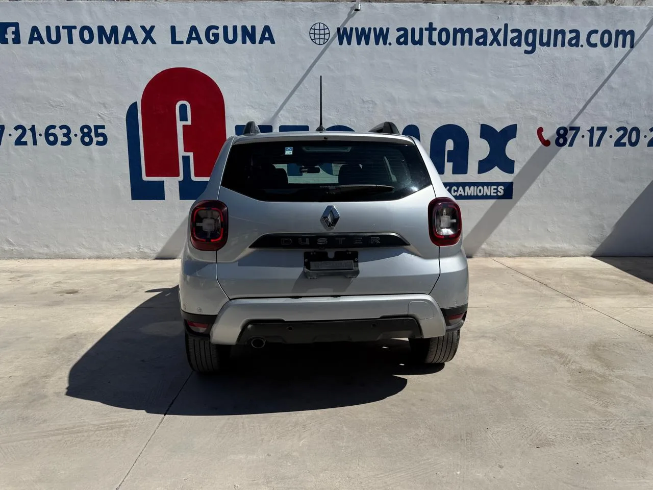 
								RENAULT DUSTER ICONIC 2023 full									