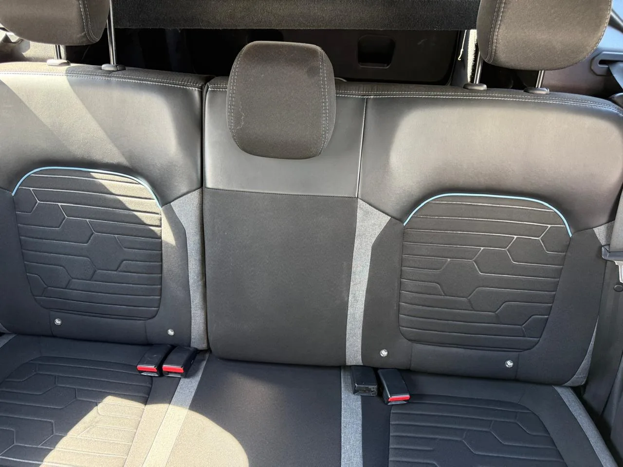 
								RENAULT DUSTER ICONIC 2023 full									