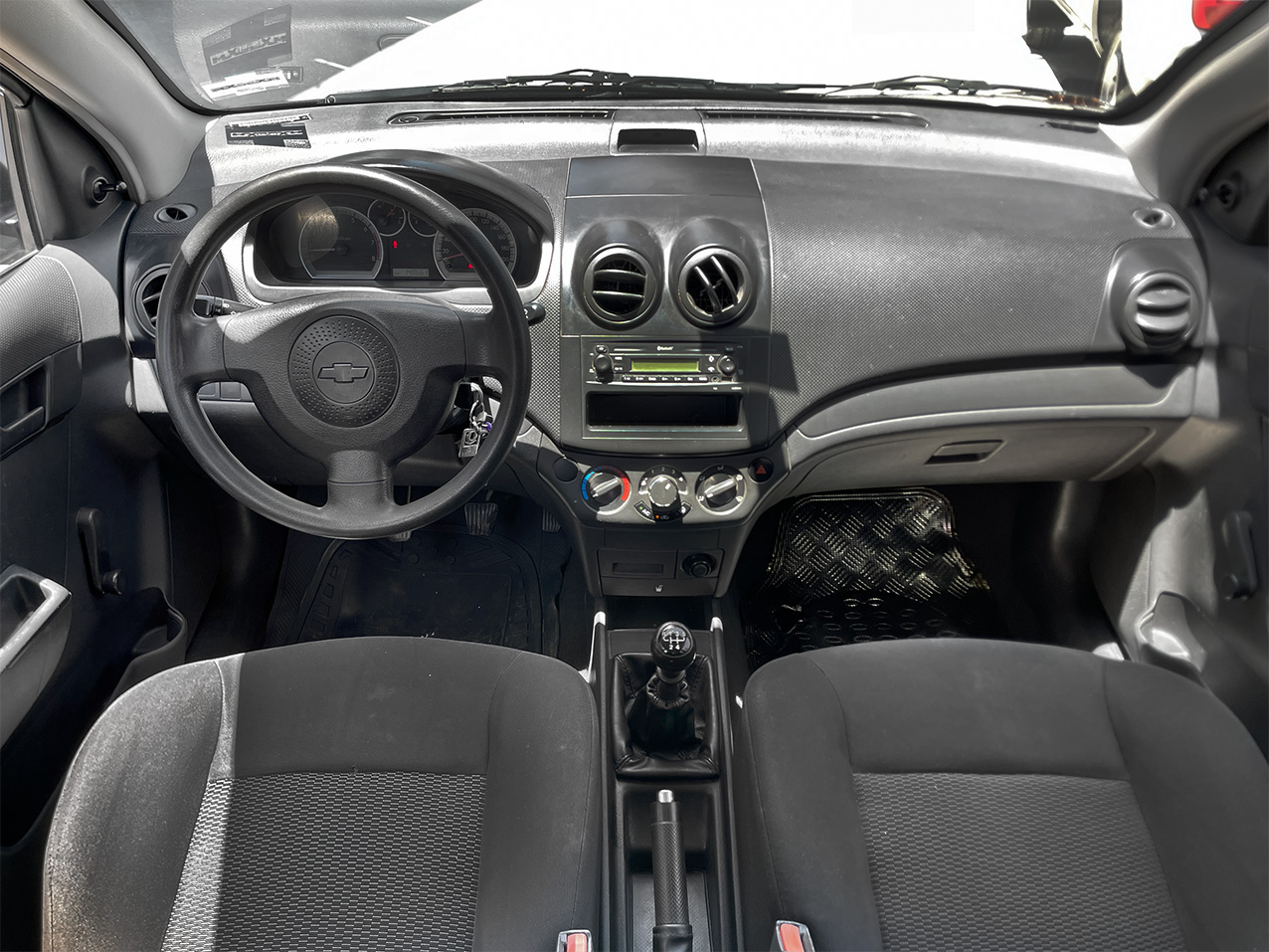 
								AVEO LS full									