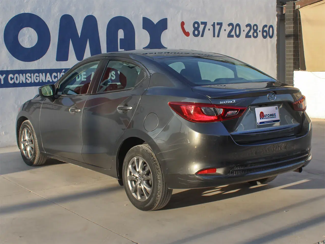 
								MAZDA 2 SPORT ESTANDAR full									