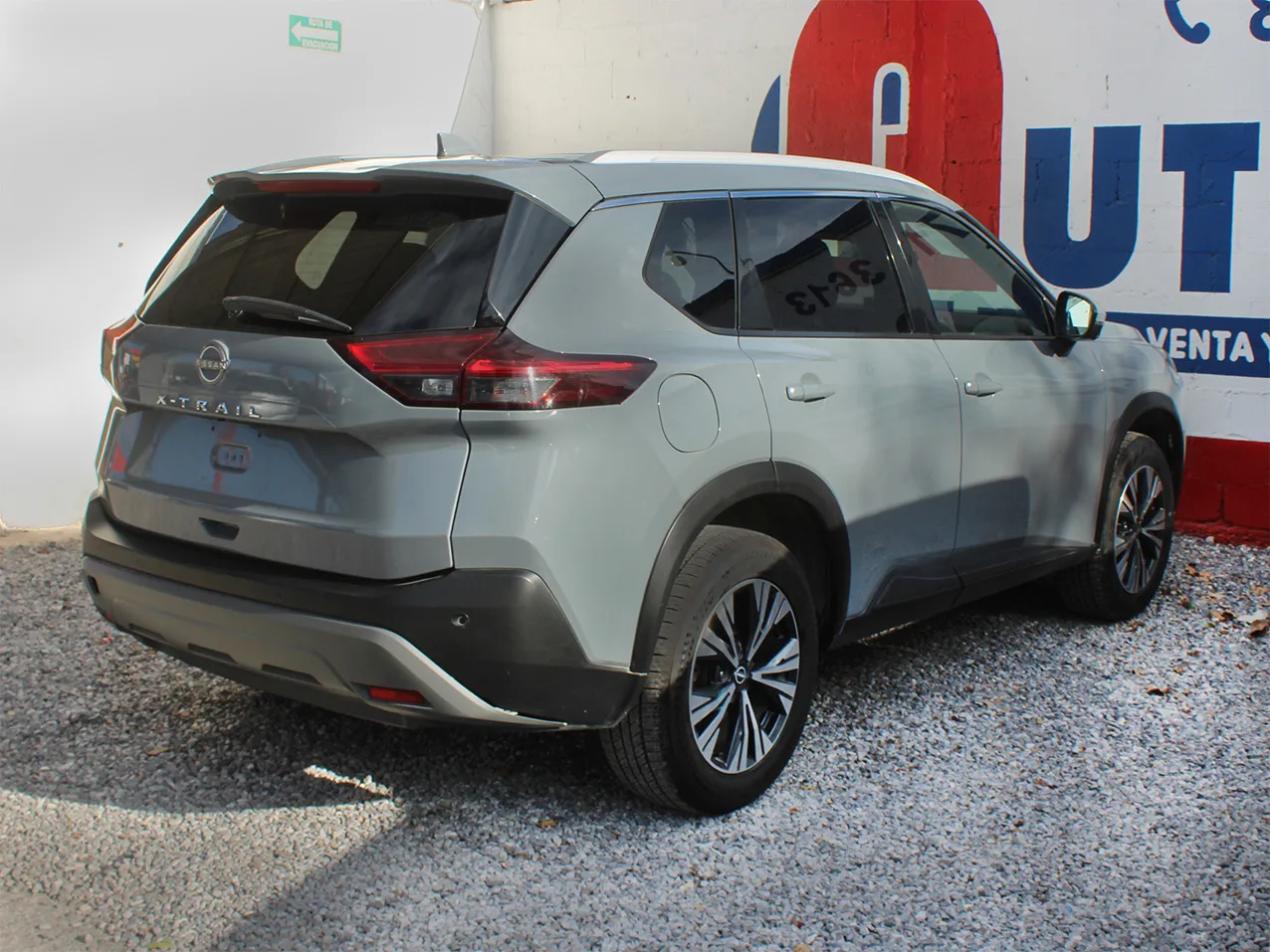 
								NISSAN XTRAIL EXCLUSIVE T/A 2024 full									