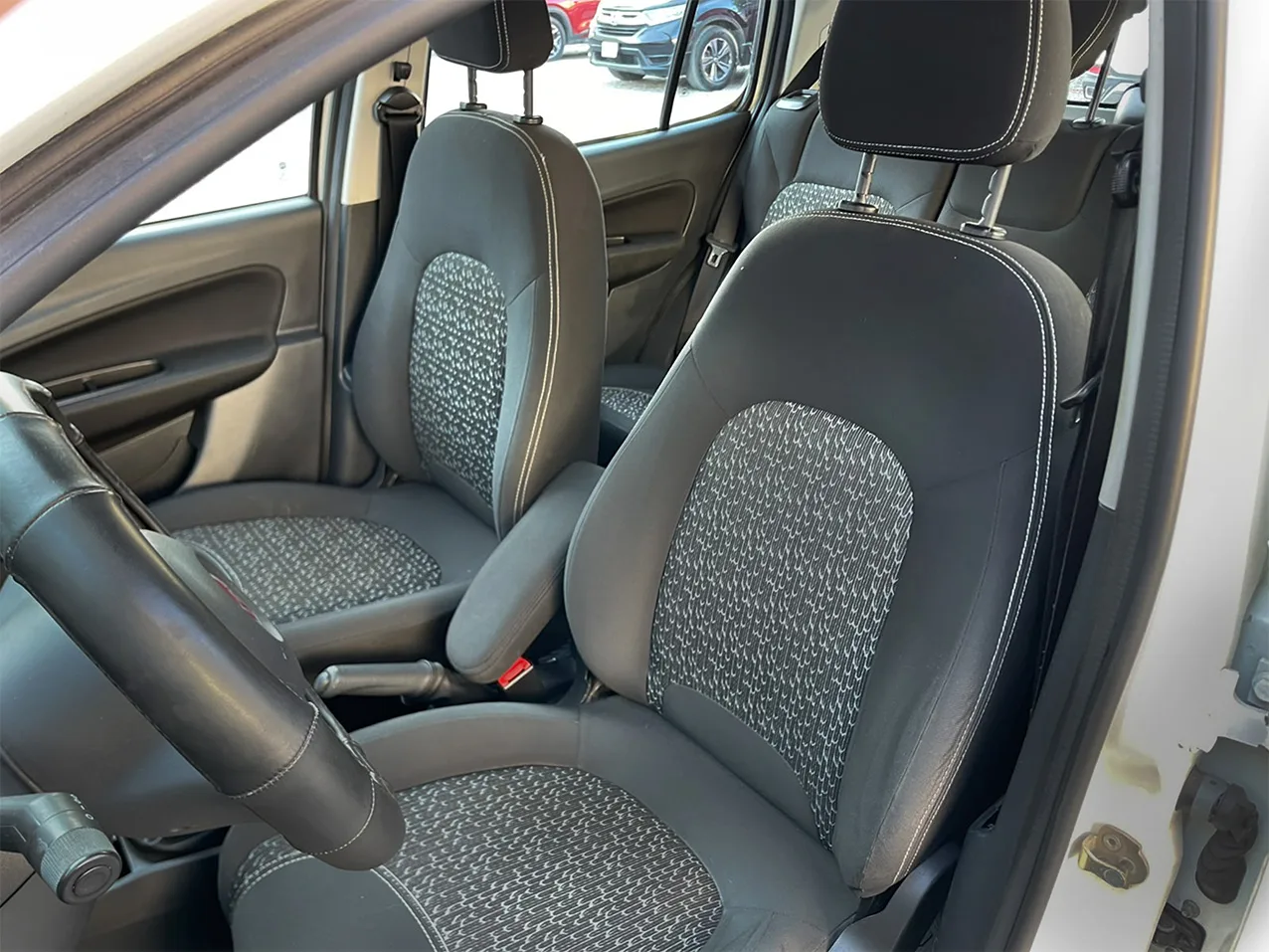 
								FIAT UNO LIKE 2020 full									