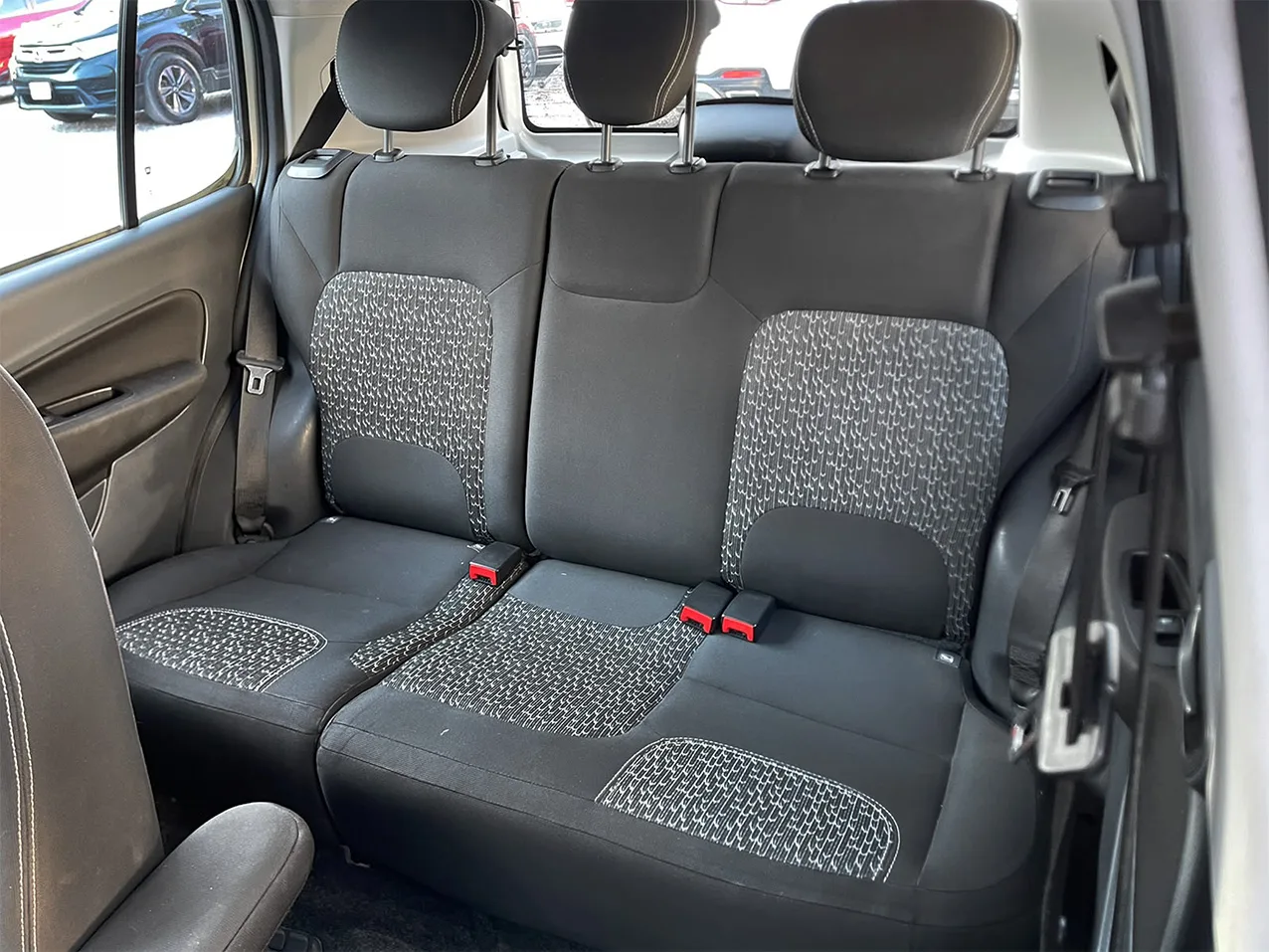 
								FIAT UNO LIKE 2020 full									