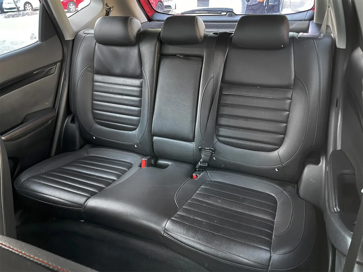 
								KIA SELTOS GT full									